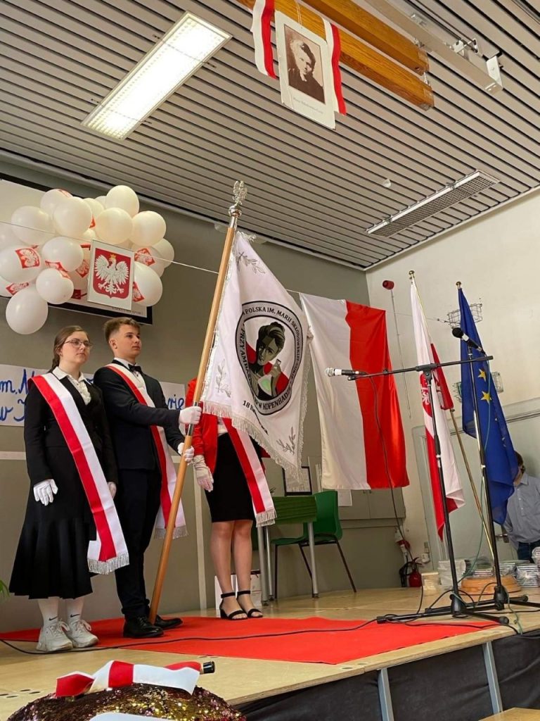 Uroczyste przekazanie sztandaru Szkole Polskiej im. Marii Skłodowskiej- Curie przy Ambasadzie RP w Kopenhadze
